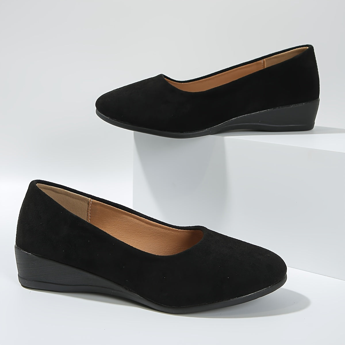 Fiora™ ballerinas with wedge heels