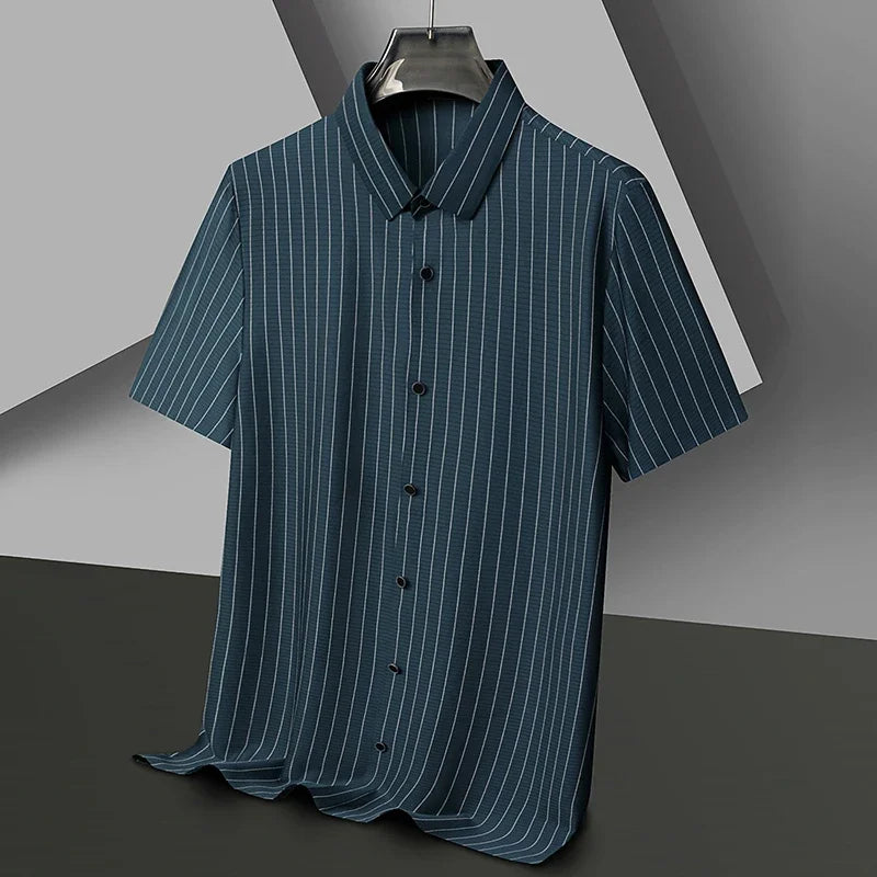 New Men's Stripe Business Casual Solid Color Short Sleeved Shirt for Summer Fashion No Ironing Comfortable and Versatile Top